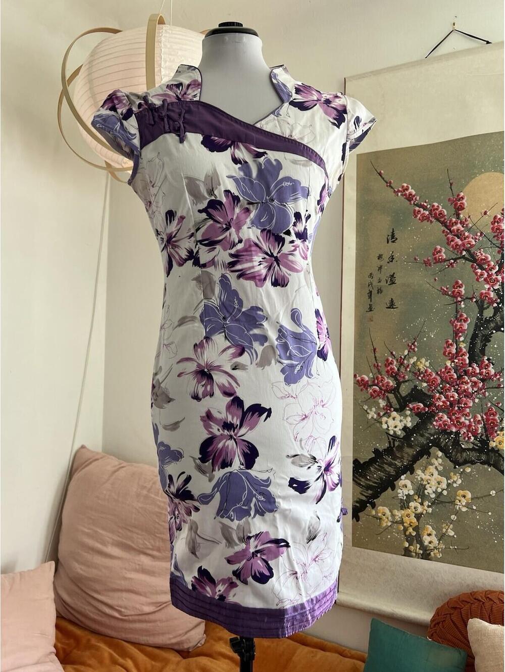 Xiuhetang Mod Qipao Mini Dress Purple Floral Lily Floral Cheongsam Qipao XXS